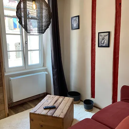 Bed & Breakfast Les - Au Gres Du Marche 4*