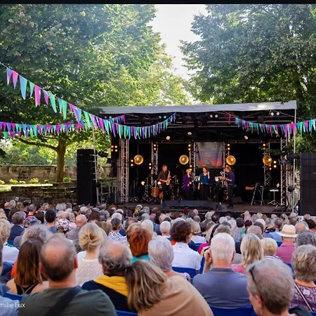 Les - Au Gres Du Marche 4*